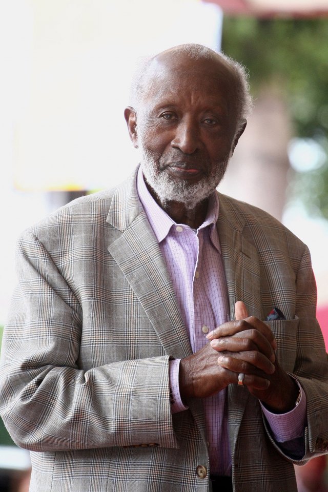 image-975387-Clarence_Avant-c20ad.png