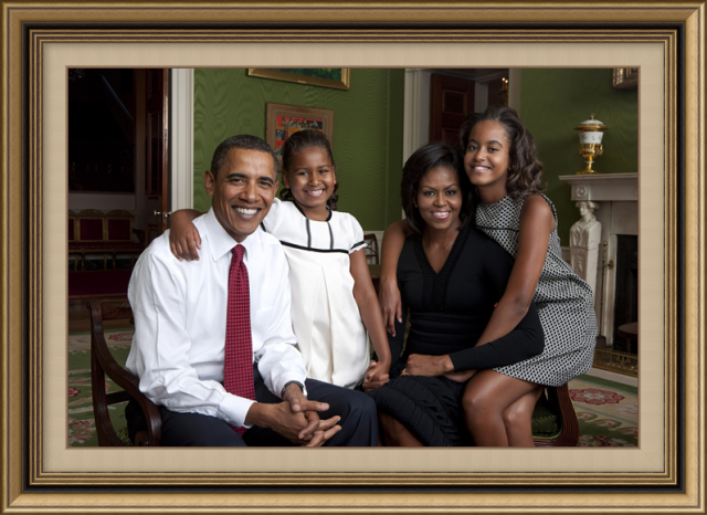 image-442530-Barack Obama and Family 2009 Resized.png